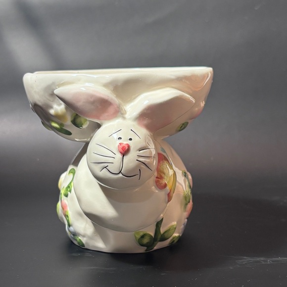 Ceramic Bunny Planter/candy dish/soap holder - Picture 1 of 8